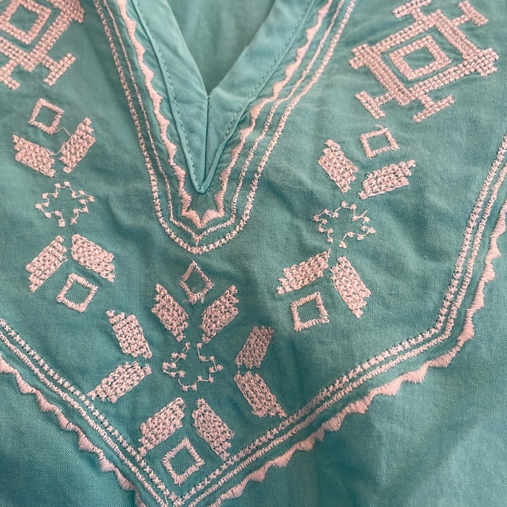 3 for‎ $25! GAP Women's Turquoise Embroidered Swim Cover Up Top, size medium - Picture 3 of 6